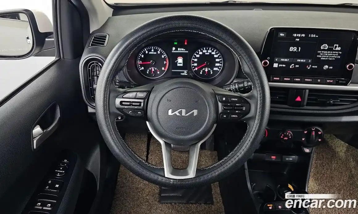 Kia Morning 2023 1.0 Автомат в Москве № 15339, фото 18