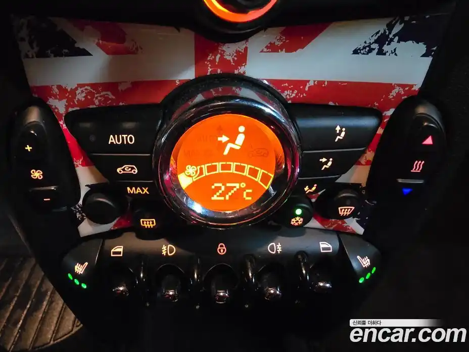 Mini Coupe 2012 1.6 Автомат в Москве № 155278, фото 14