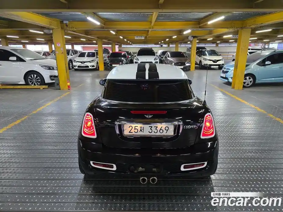 Mini Coupe 2012 1.6 Автомат в Москве № 155278, фото 6