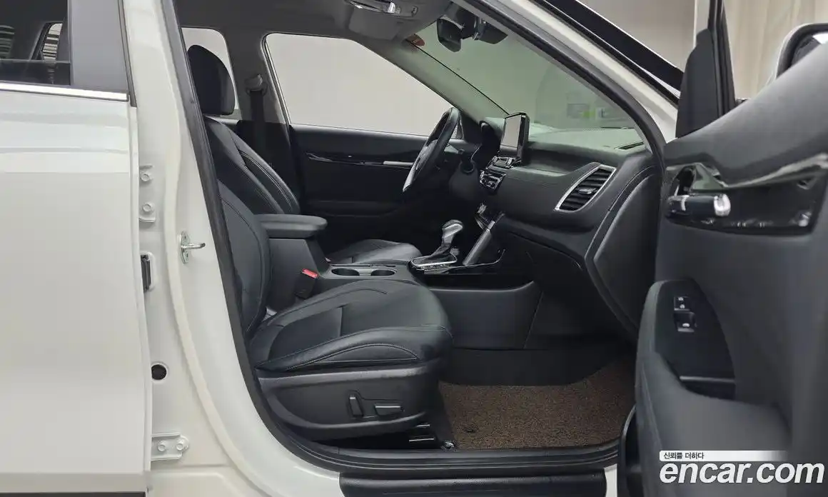 Kia Seltos 2023 1.6 Автомат в Москве № 15540, фото 18