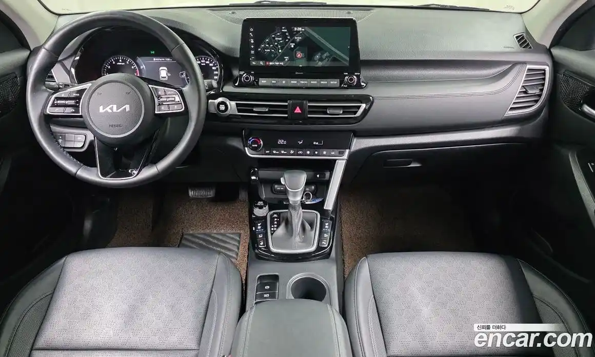 Kia Seltos 2023 1.6 Автомат в Москве № 15540, фото 20