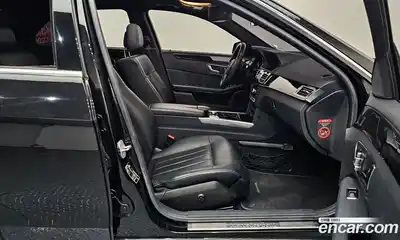 Mercedes-Benz E-Class 2015 2.1 Автомат в Москве № 157827, миниатюра 12