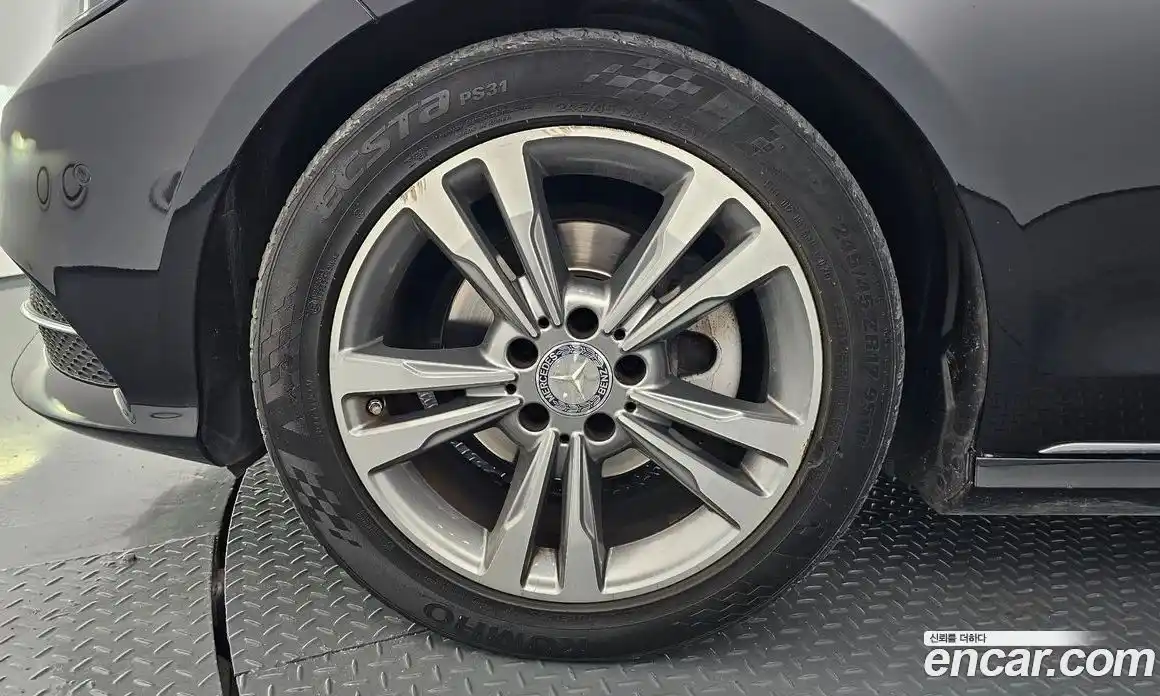 Mercedes-Benz E-Class 2015 2.1 Автомат в Москве № 157827, фото 3