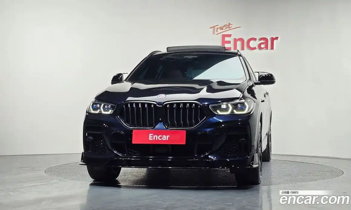 BMW X6 2023 3.0 Автомат в Москве № 157961, фото 3