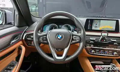BMW 5-Series, 2017