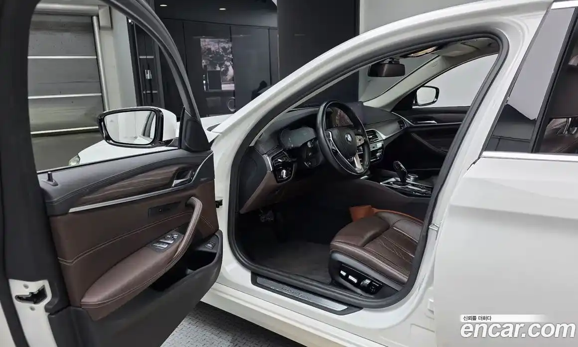 BMW 5-Series 2021 2.0 Автомат в Москве № 159193, фото 20