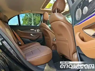 Mercedes-Benz E-Class 2018 2.0 Автомат в Москве № 161019, миниатюра 7