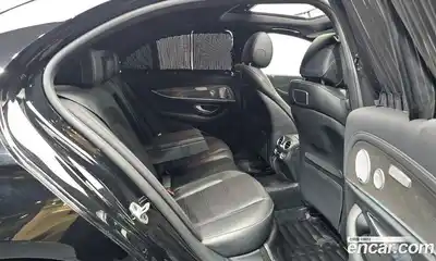 Mercedes-Benz E-Class 2019 3.0 Автомат в Москве № 161176, миниатюра 4