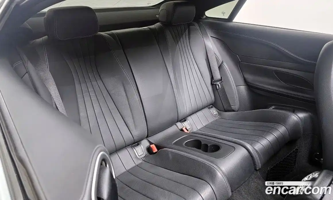 Mercedes-Benz E-Class 2019 1.9 Автомат в Москве № 161698, фото 11