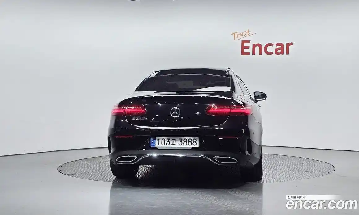 Mercedes-Benz E-Class 2019 1.9 Автомат в Москве № 161698, фото 19