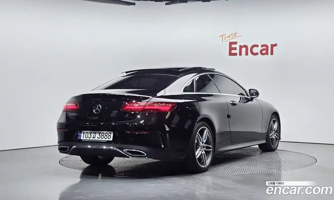 Mercedes-Benz E-Class 2019 1.9 Автомат в Москве № 161698, фото 7