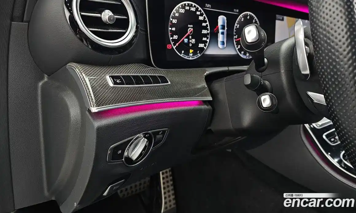 Mercedes-Benz E-Class 2017 2.0 Автомат в Москве № 161726, фото 18