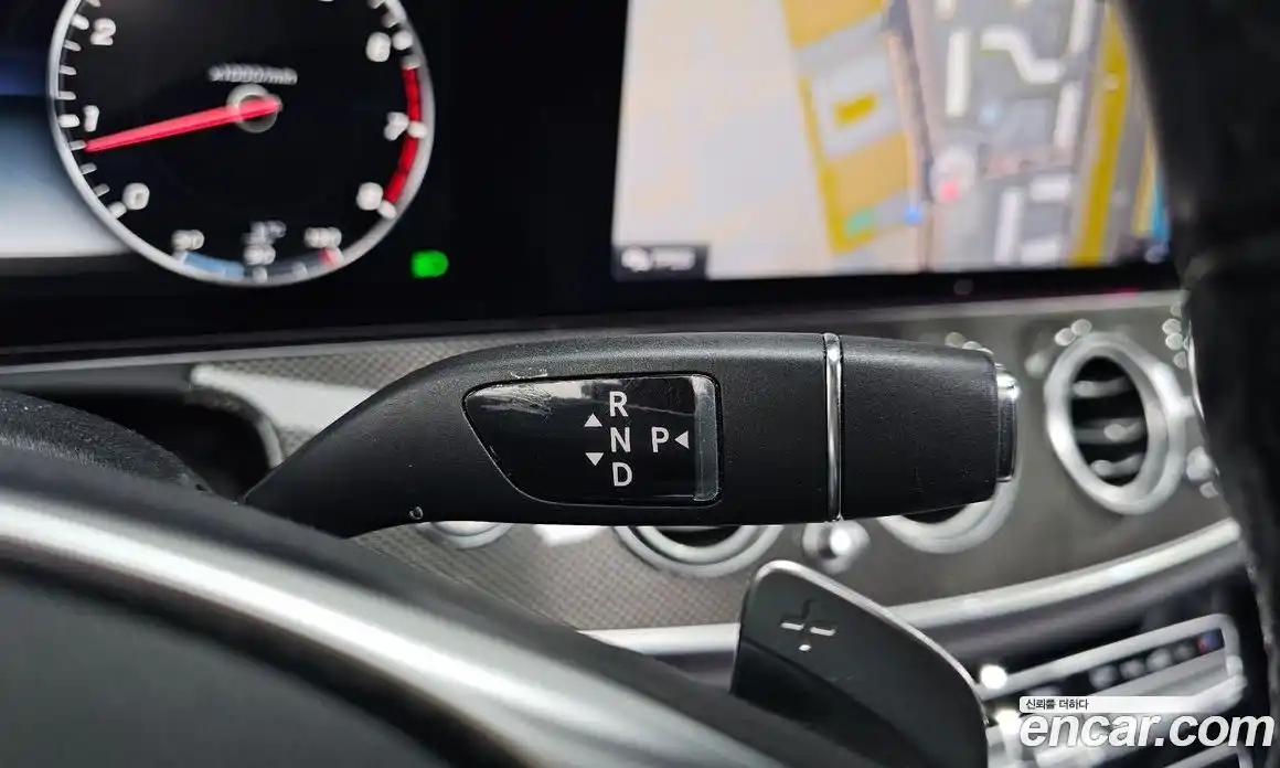 Mercedes-Benz E-Class 2017 2.0 Автомат в Москве № 161726, фото 9