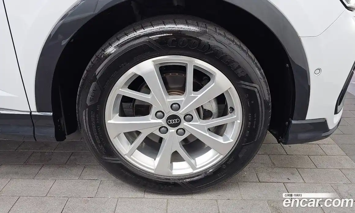 Audi Q3 2023 2.0 Автомат в Москве № 162592, фото 14