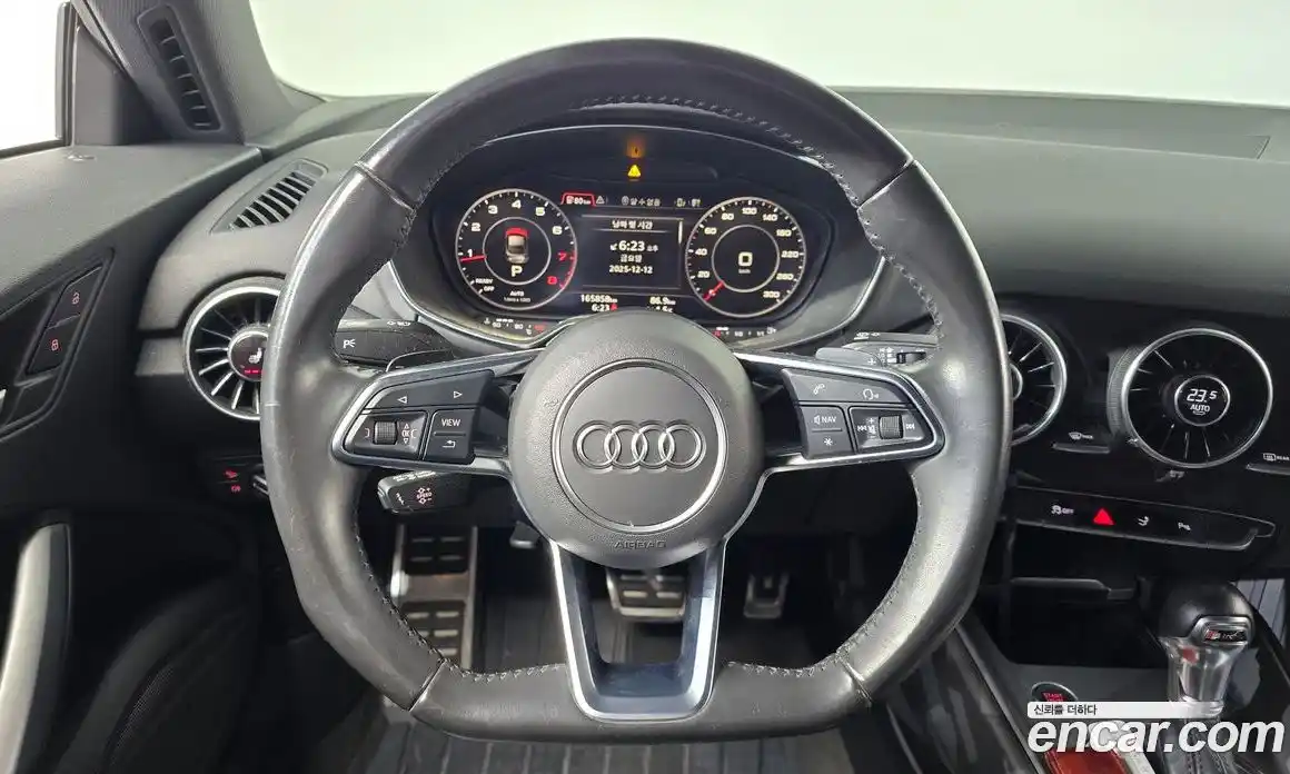 Audi TT 2016 2.0 Автомат в Москве № 163879, фото 11