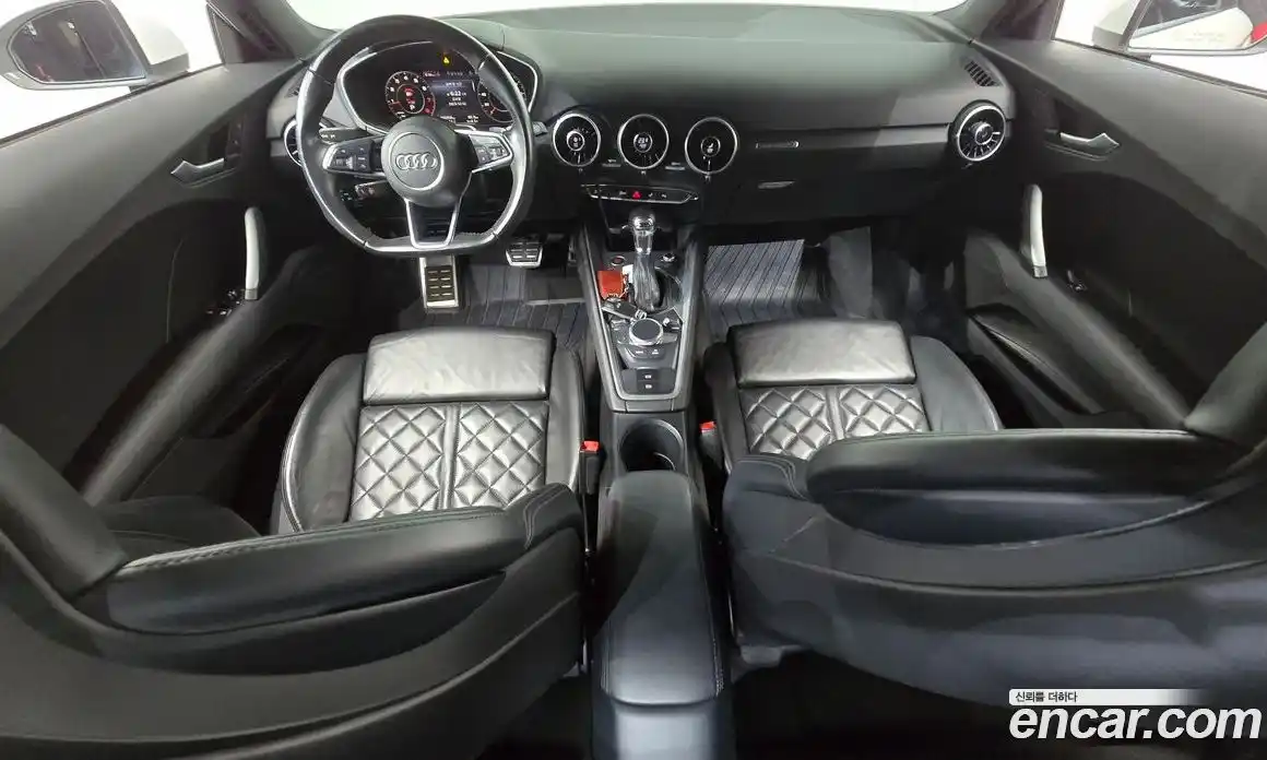 Audi TT 2016 2.0 Автомат в Москве № 163879, фото 15