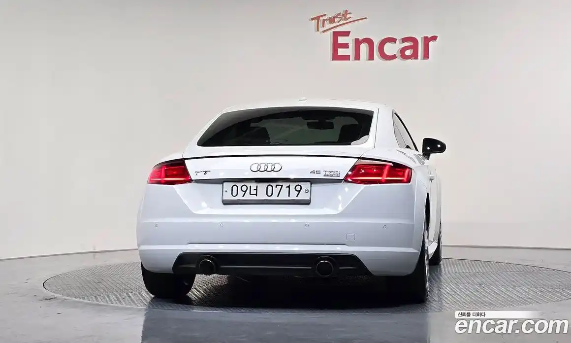 Audi TT 2016 2.0 Автомат в Москве № 163879, фото 17