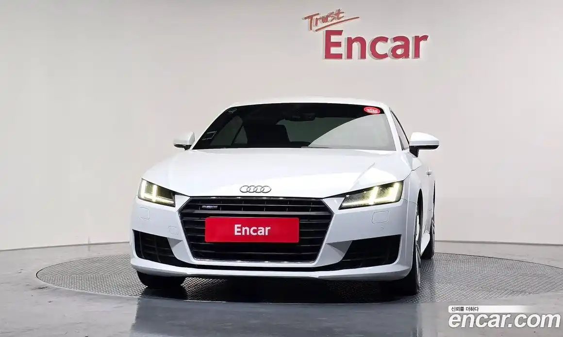 Audi TT 2016 2.0 Автомат в Москве № 163879, фото 6