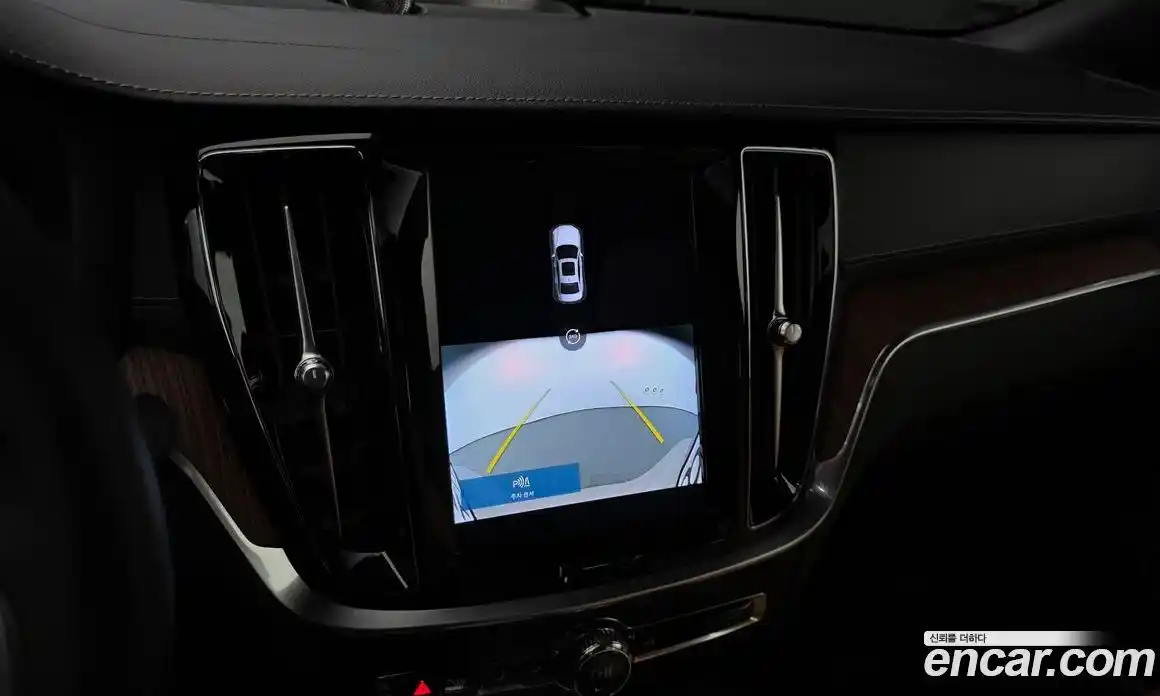 Volvo S60 2023 2.0 Автомат в Москве № 164505, фото 14