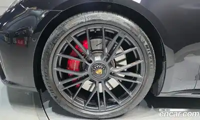 Porsche Panamera 2025 4.0 Автомат в Москве № 165034, миниатюра 5