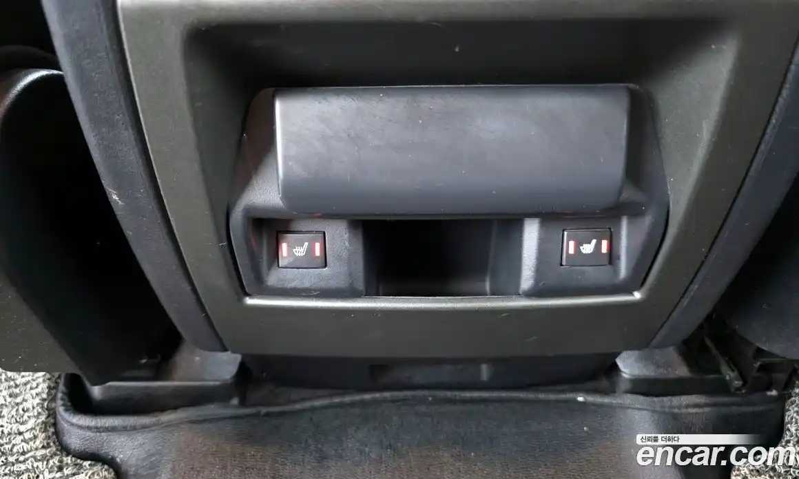 Land Rover Discovery 2015 3.0 Автомат в Москве № 166472, фото 19