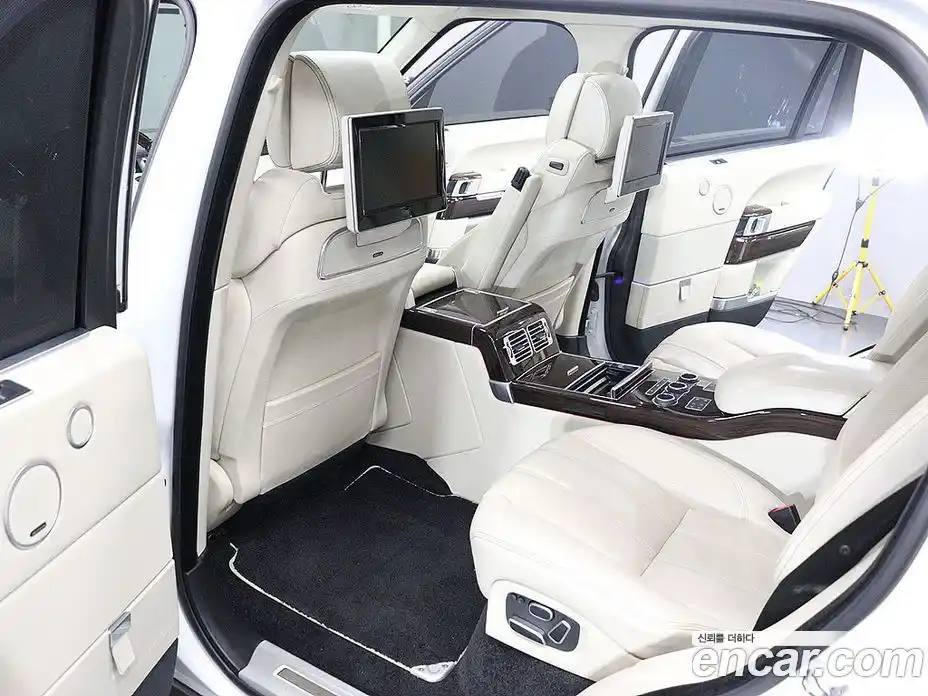 Land Rover Range-Rover 2014 5.0 Автомат в Москве № 166852, фото 15