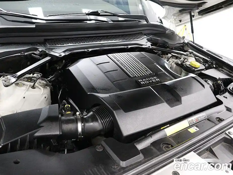 Land Rover Range-Rover 2014 5.0 Автомат в Москве № 166852, фото 19