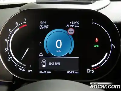 Mini Cooper Convertible 2022 1.5 Автомат в Москве № 167422, миниатюра 9