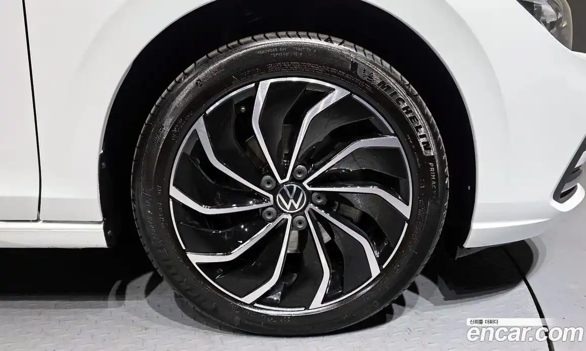 Volkswagen Golf 2024 2.0 Автомат в Москве № 168480, фото 4