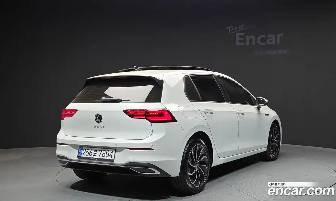 Volkswagen Golf 2024 2.0 Автомат в Москве № 168480, фото 5