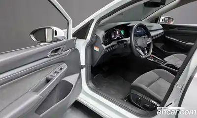 Volkswagen Golf 2024 2.0 Автомат в Москве № 168480, миниатюра 8