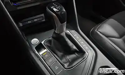 Volkswagen Tiguan 2024 2.0 Автомат в Москве № 168503, миниатюра 2