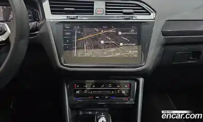 Volkswagen Tiguan 2024 2.0 Автомат в Москве № 168503, миниатюра 8