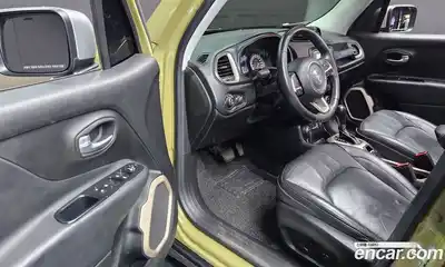 Jeep Renegade 2015 2.0 Автомат в Москве № 169842, миниатюра 11