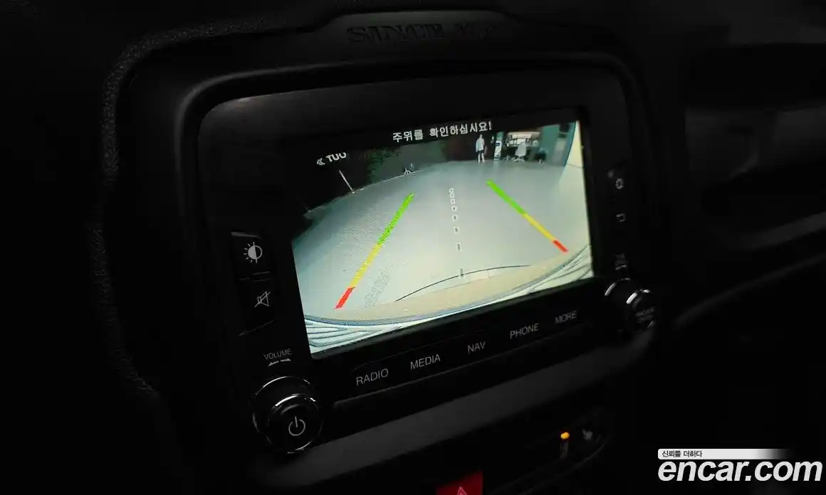 Jeep Renegade 2015 2.0 Автомат в Москве № 169842, фото 15