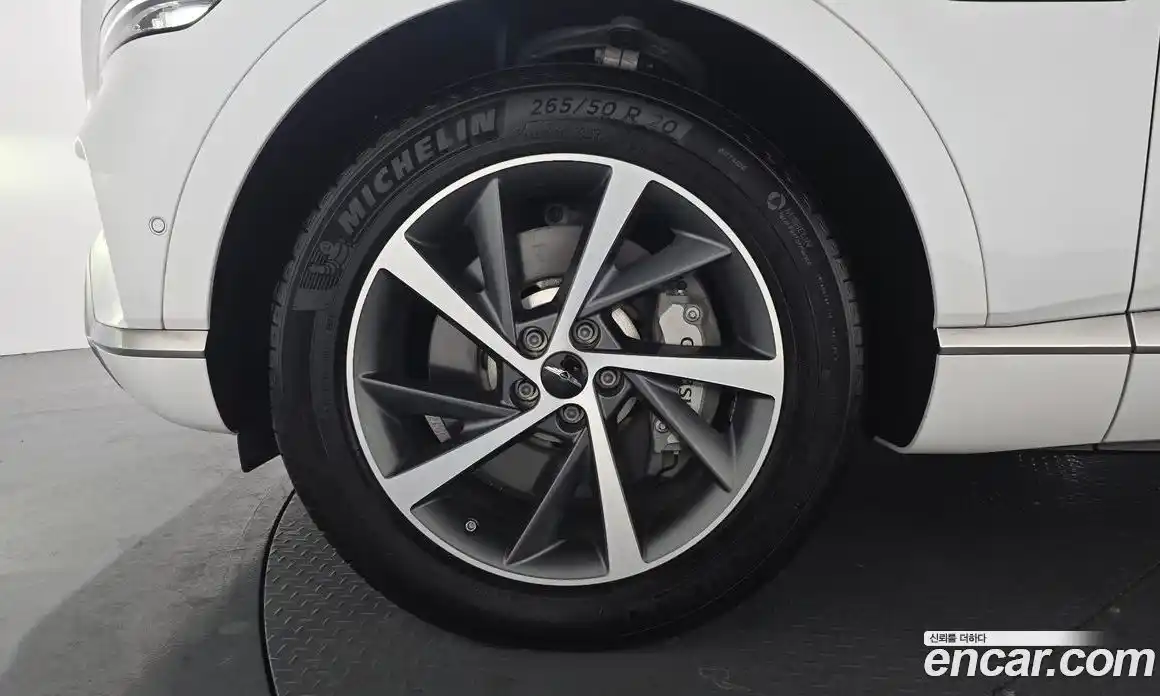 Genesis GV80 2024 2.5 Автомат в Москве № 1701, фото 19