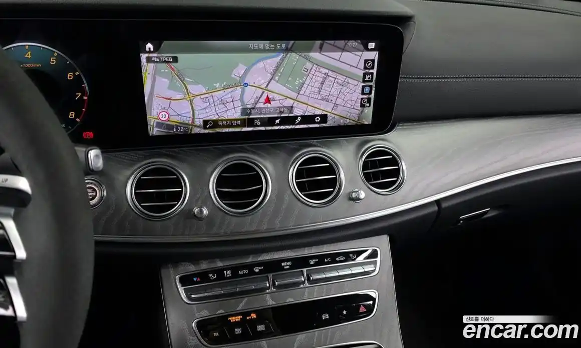 Mercedes-Benz E-Class 2023 3.0 Автомат в Москве № 171407, фото 14