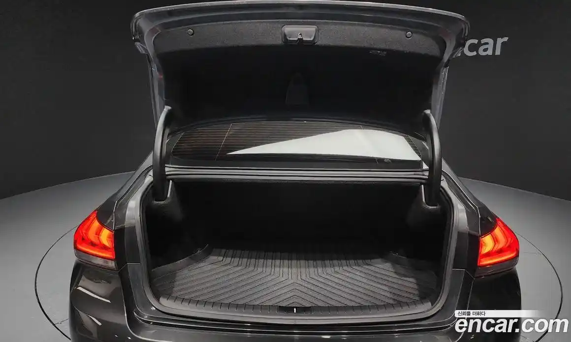 Genesis G80 2018 3.3 Автомат в Москве № 17281, фото 17