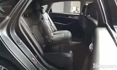 Genesis G80 2018 3.3 Автомат в Москве № 17281, миниатюра 4