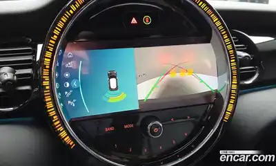 Mini Cooper 2022 1.5 Автомат в Москве № 173704, миниатюра 3