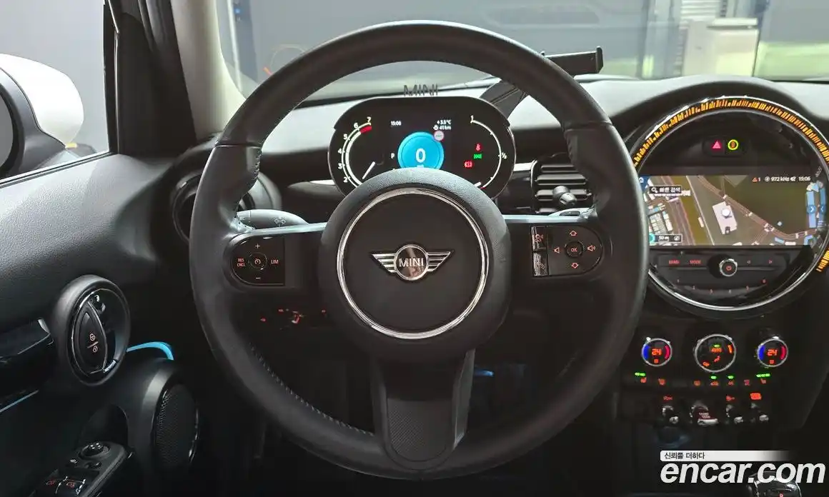 Mini Cooper 2022 1.5 Автомат в Москве № 173704, фото 4