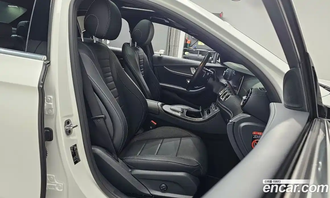 Mercedes-Benz E-Class 2023 2.0 Автомат в Москве № 178908, фото 10