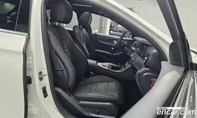 Mercedes-Benz E-Class 2023 2.0 Автомат в Москве № 178908, миниатюра 10