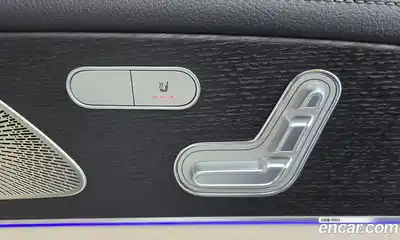 Mercedes-Benz GLE-Class 2023 3.0 Автомат в Москве № 180072, миниатюра 12