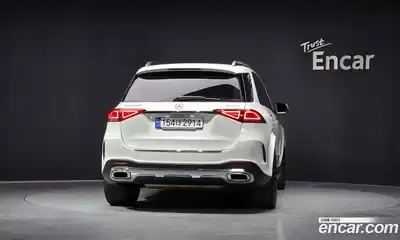 Mercedes-Benz GLE-Class 2023 3.0 Автомат в Москве № 180072, миниатюра 2
