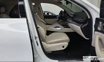 Mercedes-Benz GLE-Class 2023 3.0 Автомат в Москве № 180072, миниатюра 4