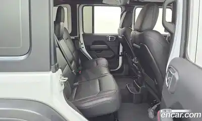 Jeep Wrangler 2024 2.0 Автомат в Москве № 183325, миниатюра 6