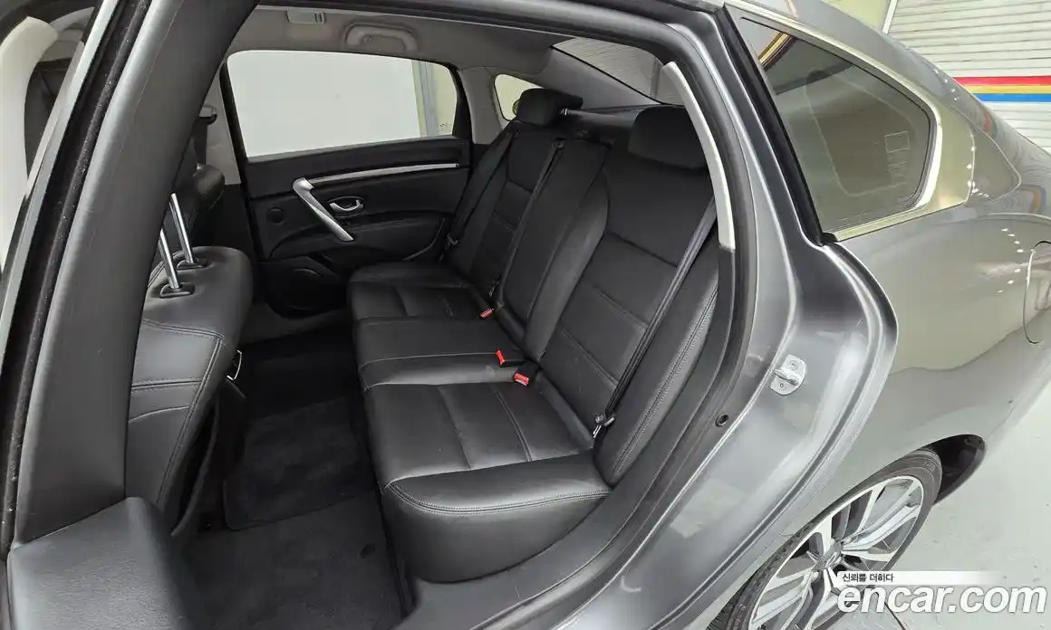 Renault SM7 2017 2.0 Автомат в Москве № 185447, фото 11