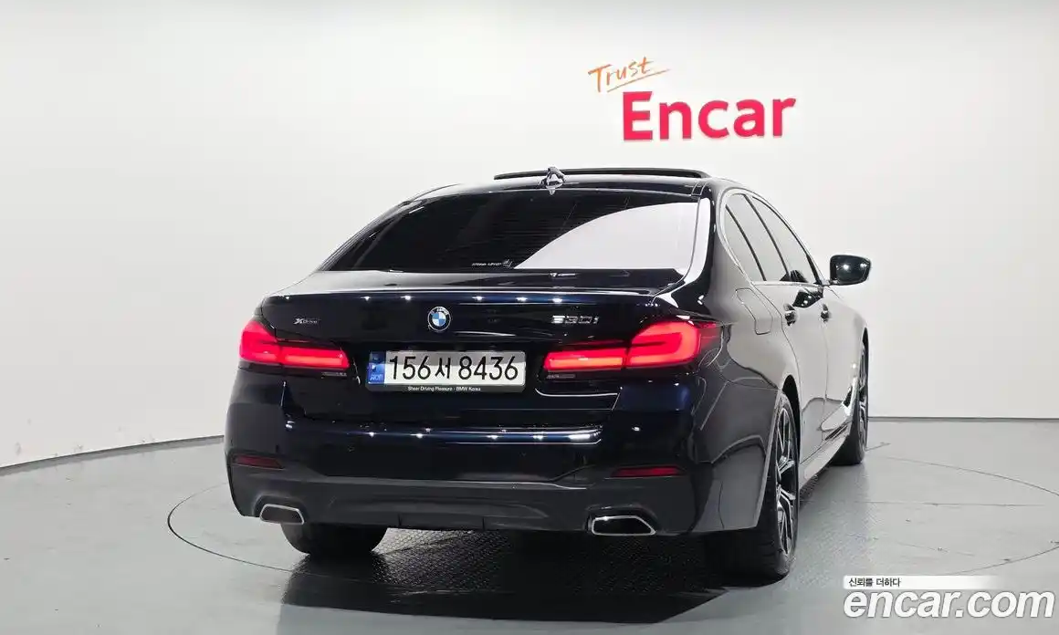 BMW 5-Series 2023 2.0 Автомат в Москве № 187324, фото 1