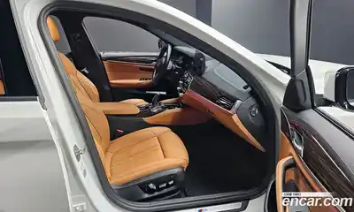 BMW 5-Series 2022 2.0 Автомат в Москве № 189320, миниатюра 6